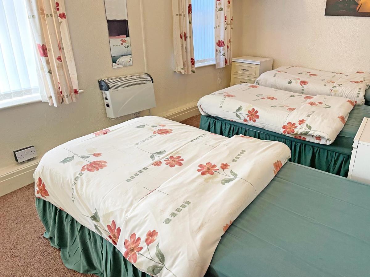 Balin Helmshore Hotel Blackpool Esterno foto