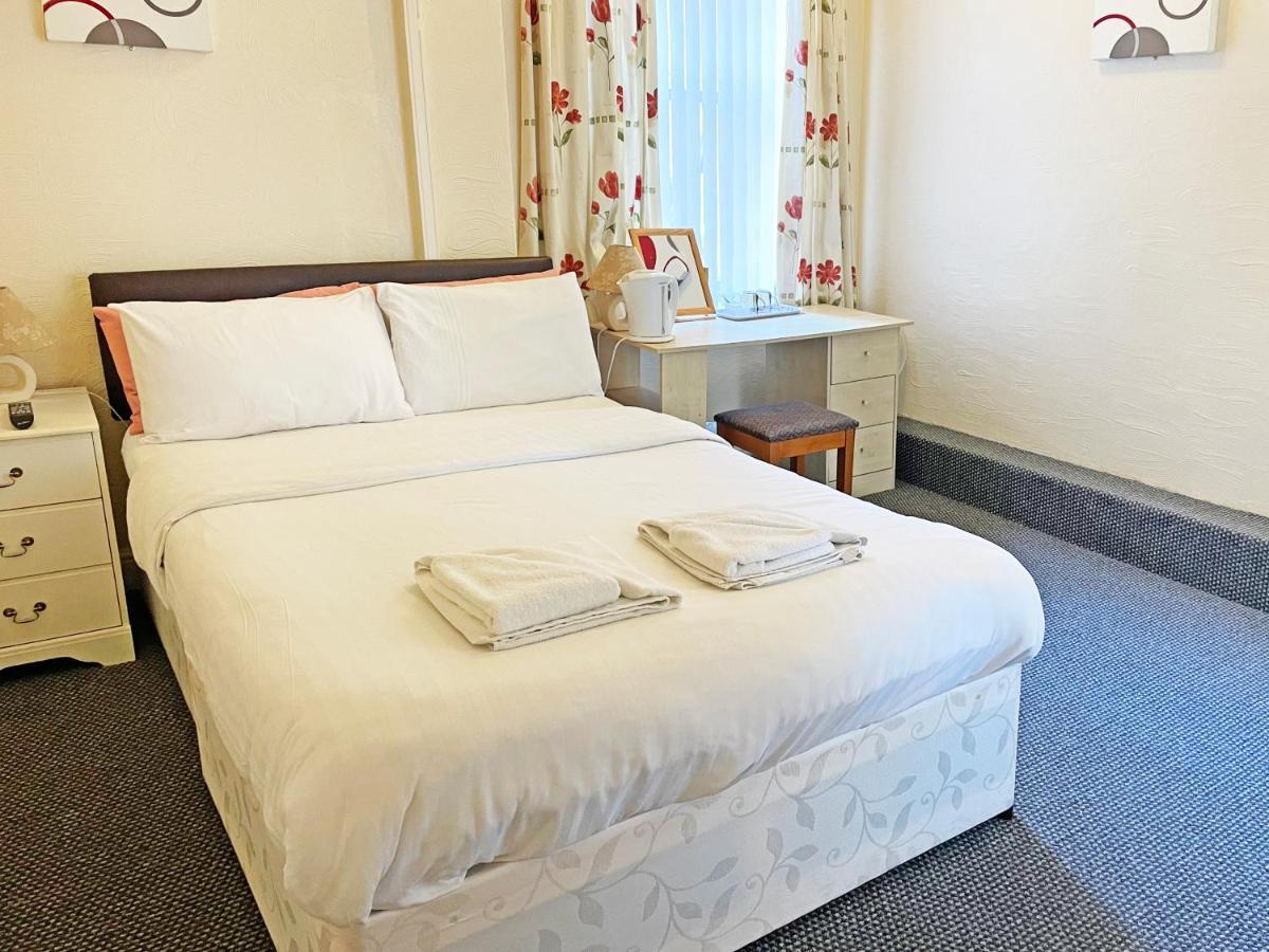 Balin Helmshore Hotel Blackpool Esterno foto